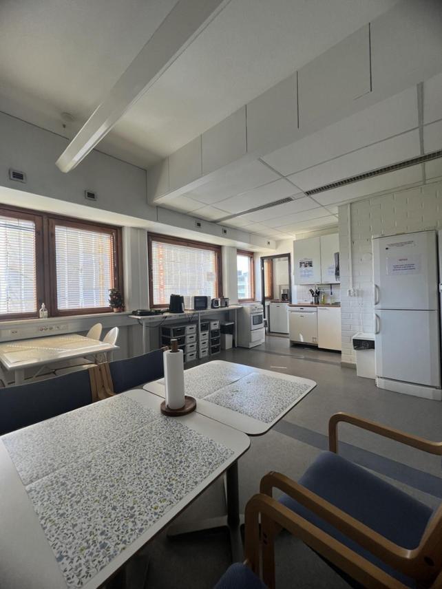 Hmi Smart Group 661 Hostel Helsinki Exterior photo
